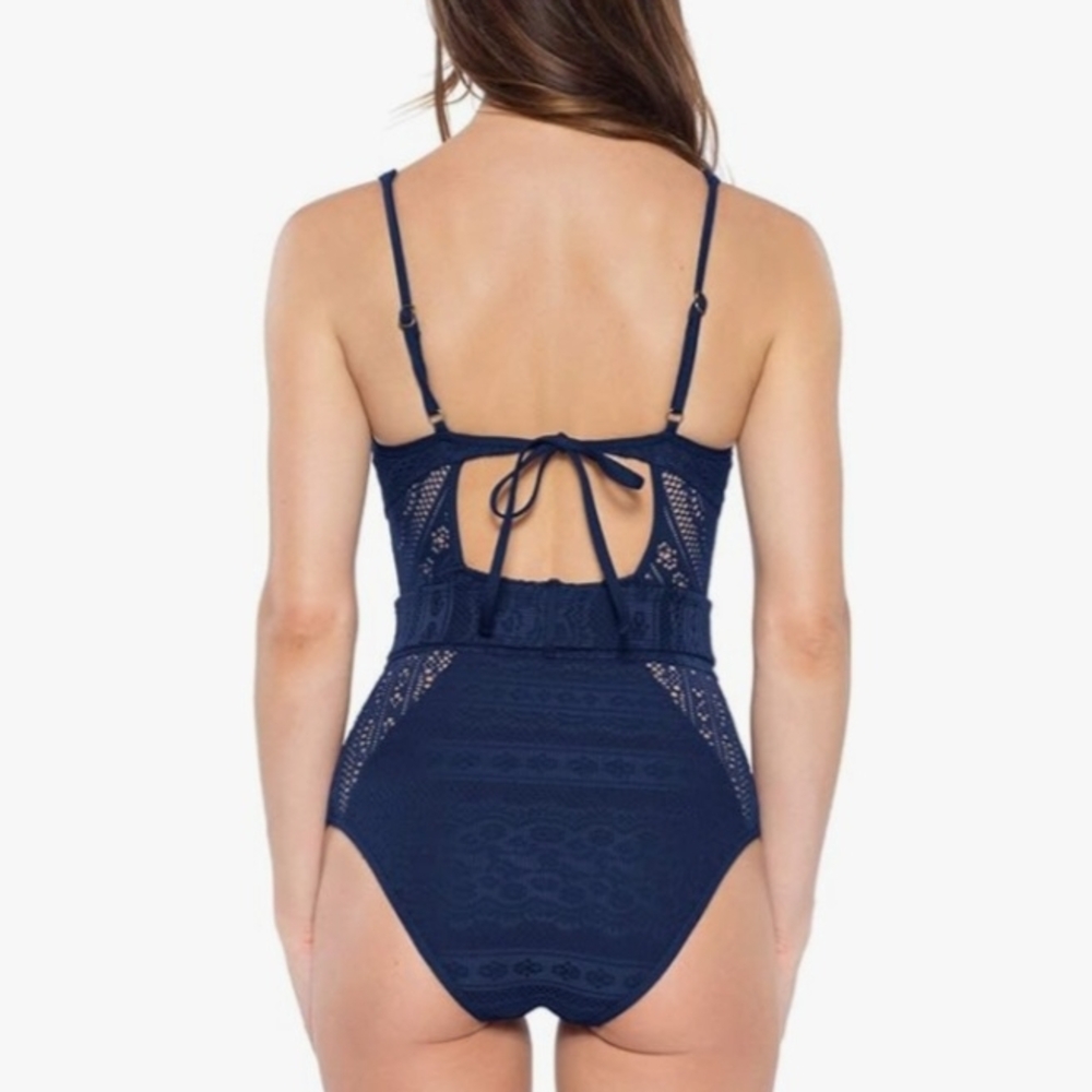 BECCA Deep Blue Lace Swimsuit Size Large - Picture 2 of 6